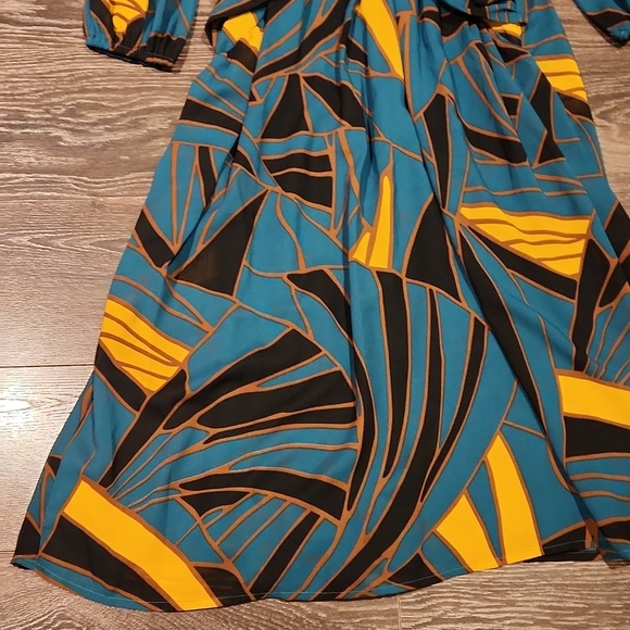 ❤️ RANNA GILL ANTHROPOLOGIE SIDE CUT-OUT ABSTRACT FLORAL MIDI DRESS, MEDIUM - Picture 9 of 13